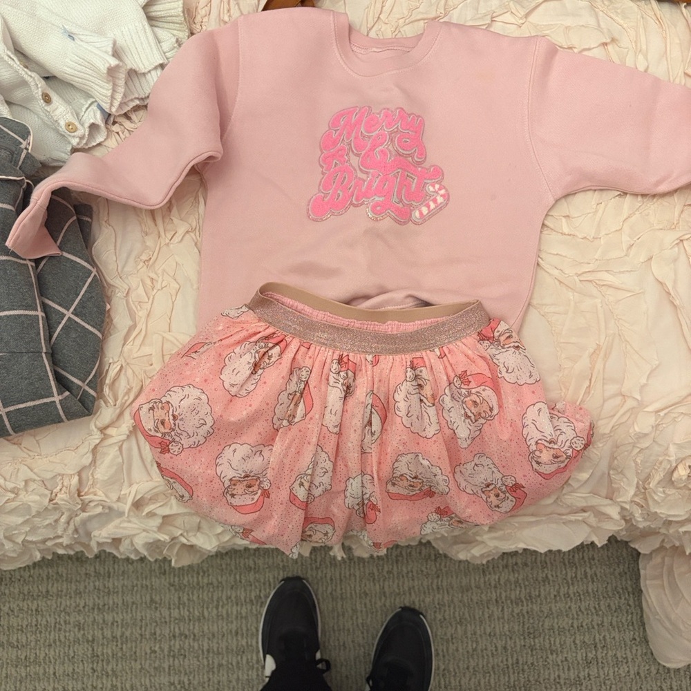 Pink Kids Matching Set - Picture 2 of 2